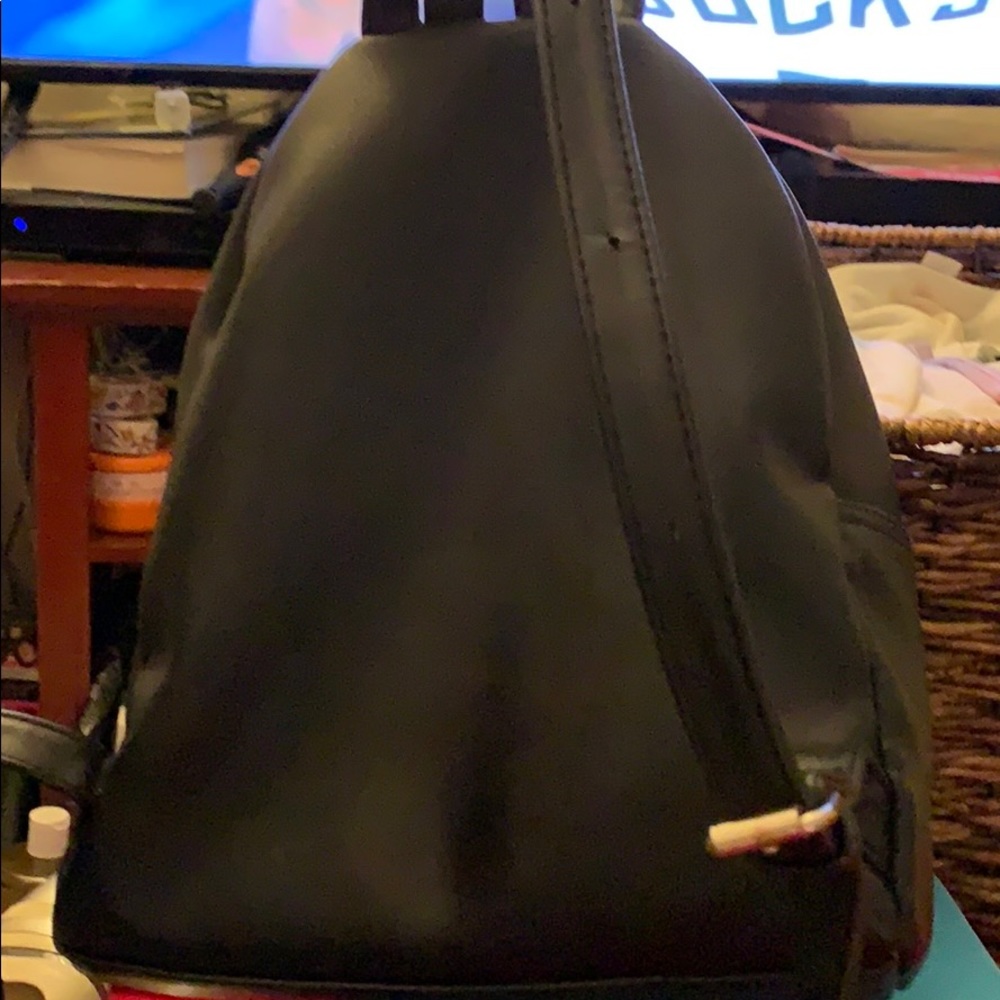 Backpack - Picture 2 of 4